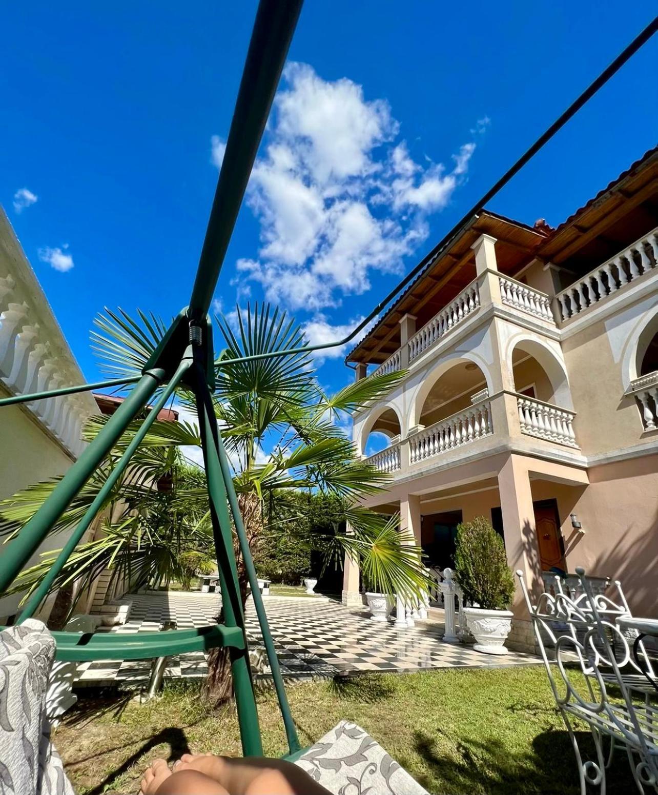 Guest House Pulake Берат Екстериор снимка