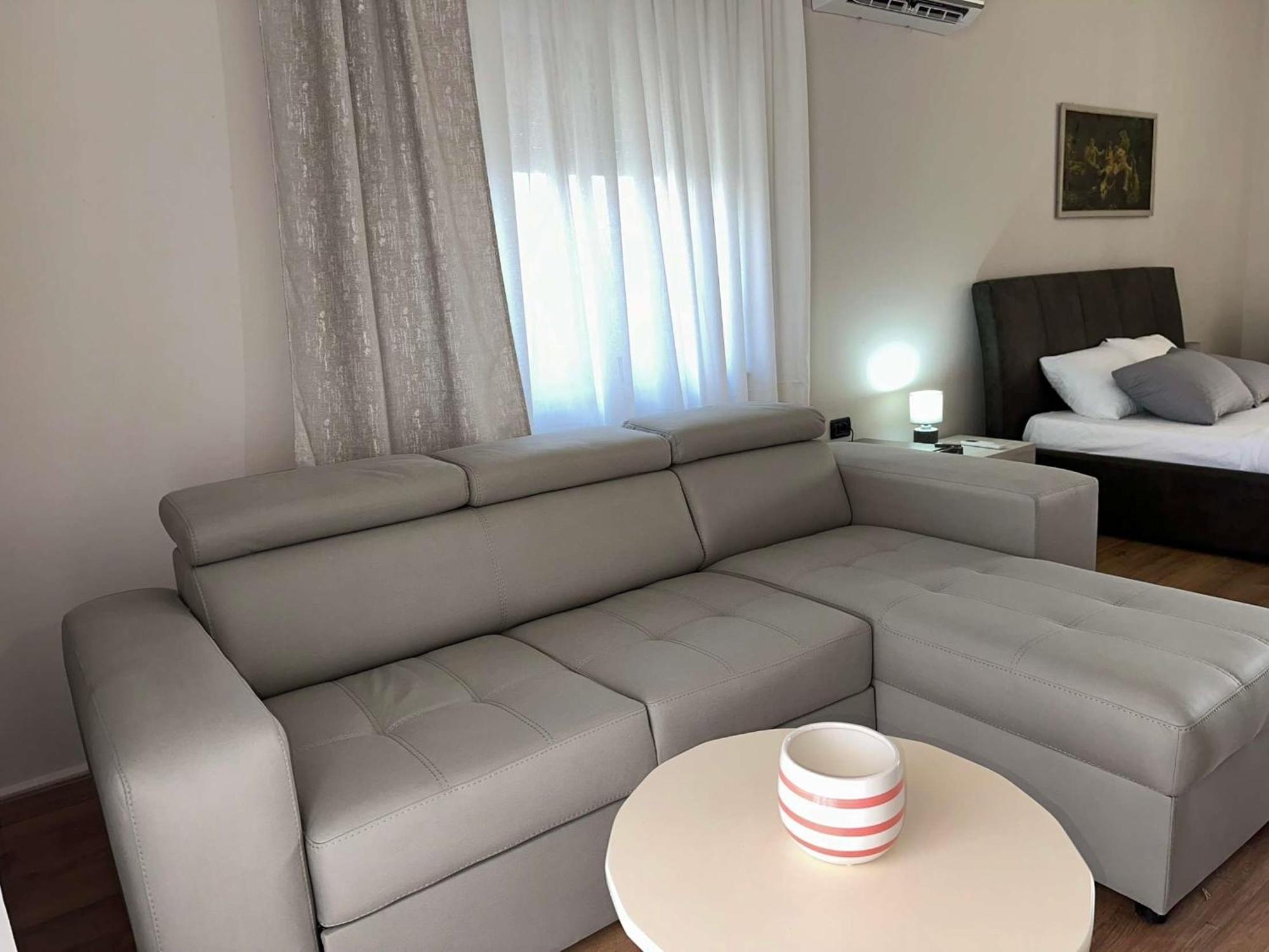 Guest House Pulake Берат Екстериор снимка