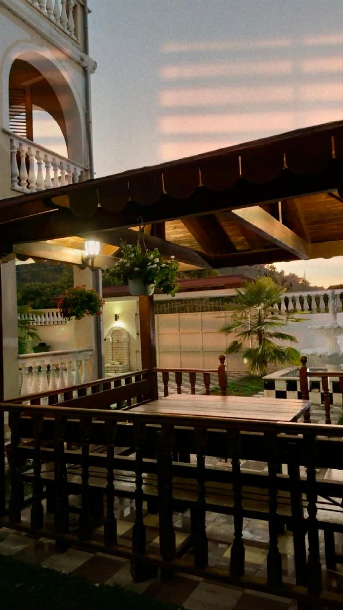 Guest House Pulake Берат Екстериор снимка